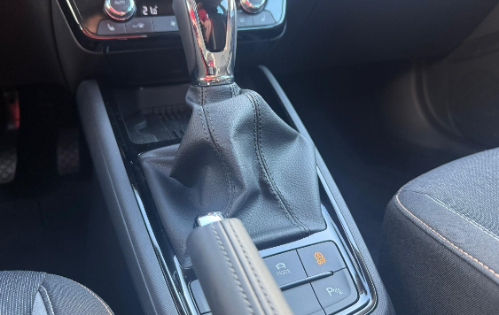 Skoda Kamiq FL 1.5 TSI Top Selection DSG 