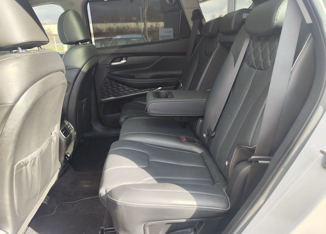 Hyundai Santa Fe 2.2 CRDi 142kW Premium DCT 4WD 