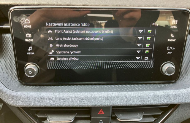 Skoda Scala FL 1.0 TSI 85kW Selection 