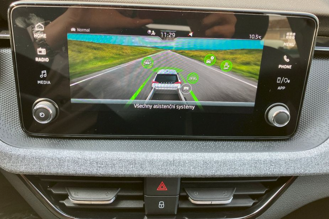 Skoda Scala FL 1.0 TSI 85kW Selection 