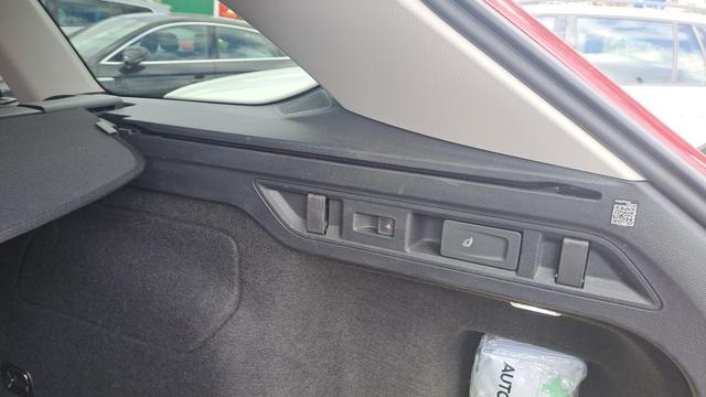 Skoda Superb Combi 1.5 iV 150kW L&K DSG 