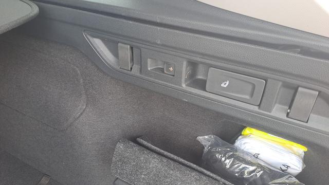 Skoda Superb Combi 1.5 iV 150kW L&K DSG 