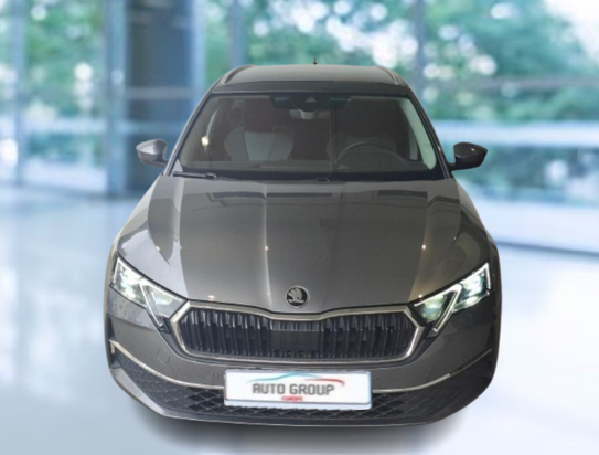 Skoda Octavia Combi - 2.0 TDI 110kW Top Selection DSG