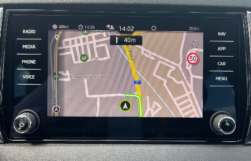 Skoda Karoq 2.0 TDI 110kW Selection 4x4 DSG 