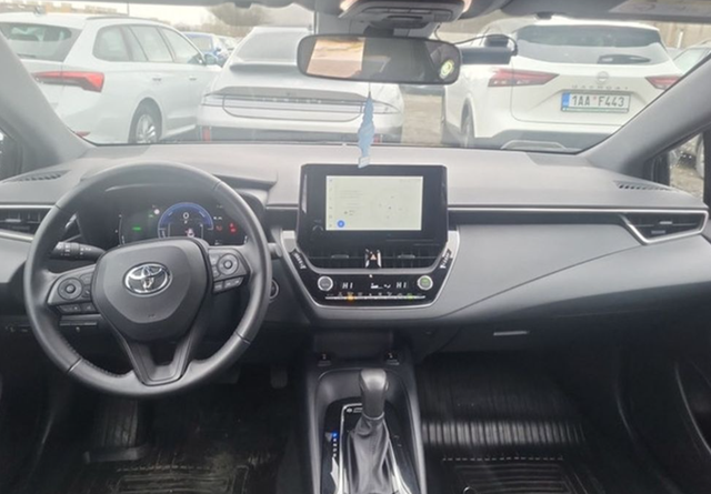 Toyota Corolla TS 1.8 HSD 103kW Active CVT 