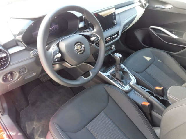 Skoda Fabia IV 1.0 TSI 85kW Top Selection DSG 