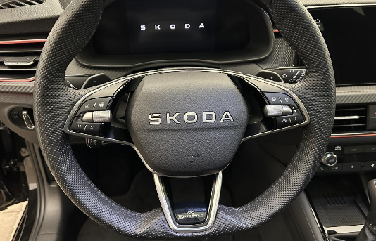 Skoda Kamiq FL 1.0 TSI 85kW Monte Carlo DSG 
