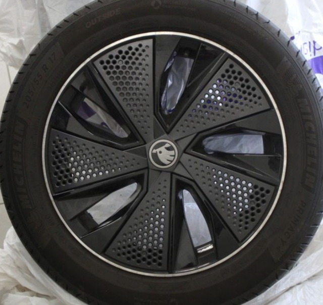 Skoda Kamiq FL 1.0 TSI 85kW Monte Carlo DSG 