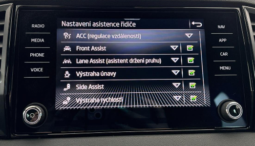 Skoda Karoq 1.5 TSI 110kW Sportline DSG 