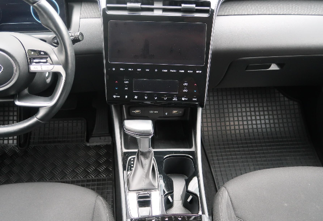 Hyundai TUCSON 1.6 T-GDI 110kW Smart Navi DCT 