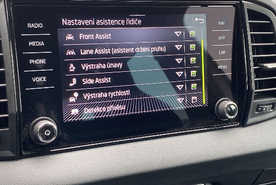 Skoda Karoq 1.5 TSI 110kW Sportline DSG 