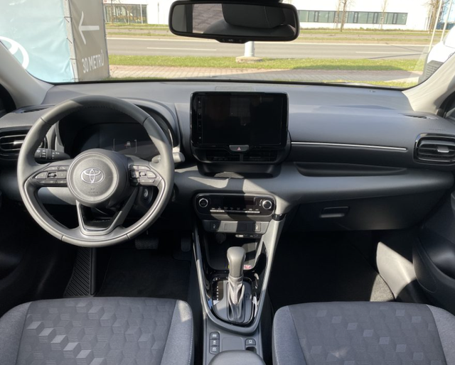 Toyota Yaris 1.5 HEV 85kW Style e-CVT 