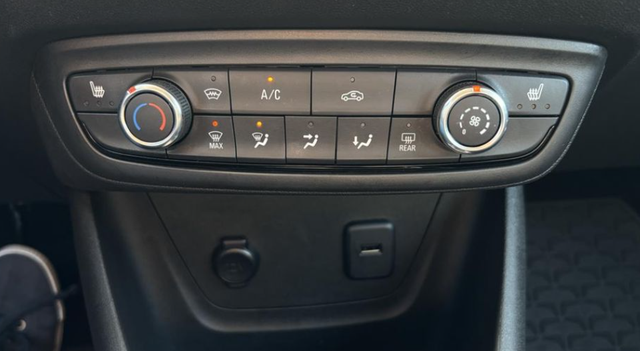 Opel Crossland 1.2 Edition F 96kW AT 