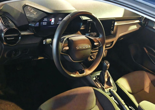 Skoda Fabia IV 1.0 TSI 70kW Selection 