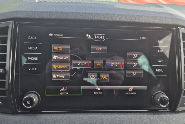 Skoda Karoq 1.5 TSI 110kW Sportline DSG 