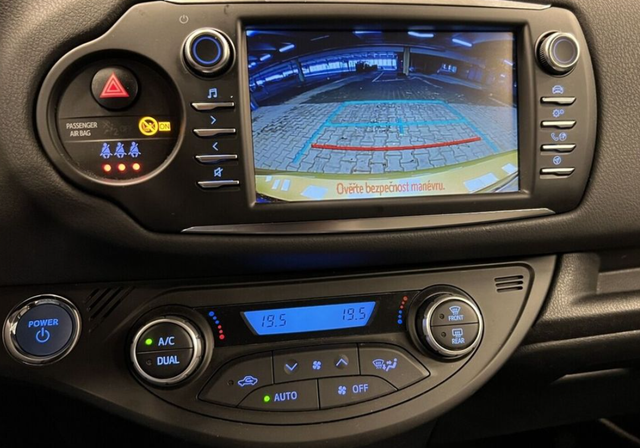Toyota Yaris 1.5 HSD First Edition e-CVT 