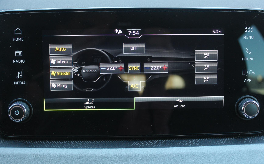 Skoda Scala 1.0 TSI 85 kW Top Selection DSG 