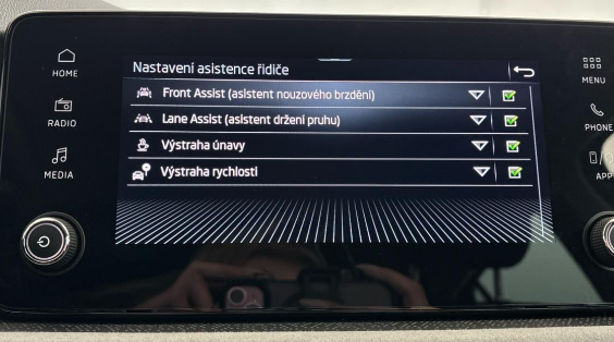 Skoda Scala FL 1.5 TSI 110kW Top Selection DSG 