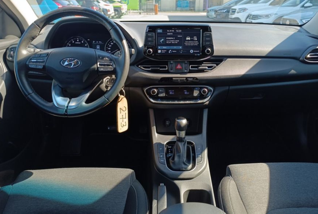 Hyundai i30 Combi 1.0 T-GDI 88kW Smart DCT 