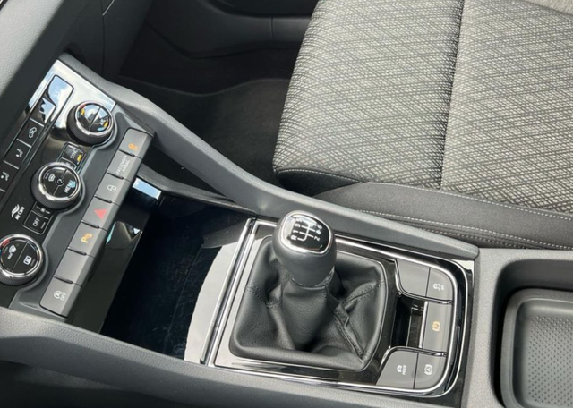 Skoda Karoq 1.5 TSI 110kW Top Selection 