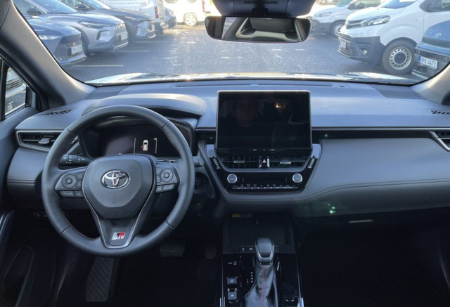 Toyota Corolla cross 2.0 HEV 134kW GR Sport 