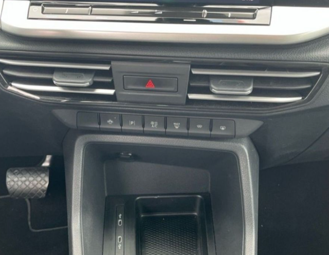 Ford Tourneo Connect 1.5 EcoBoost 85kW Titanium AT 
