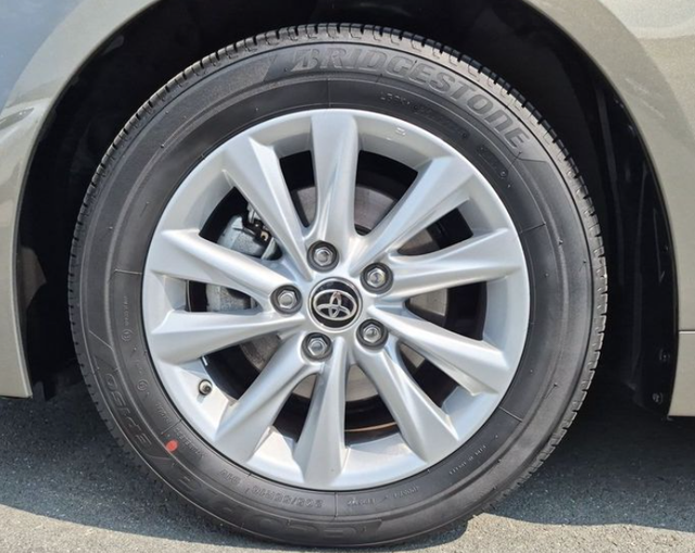 Toyota Corolla Combi 1.8 HSD 103kW Comfort Tech CVT 