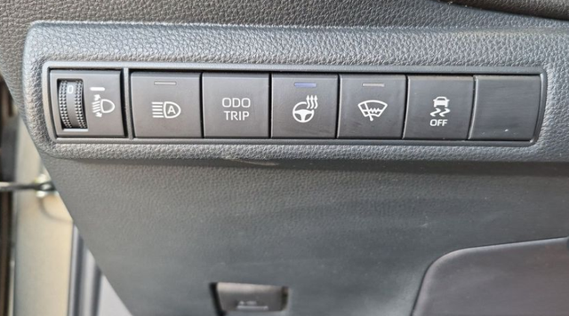 Toyota Corolla Combi 1.8 HSD 103kW Comfort Tech CVT 