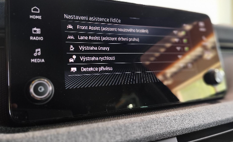 Skoda Scala FL 1.0 TSI 85kW Selection 