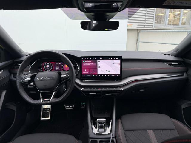Skoda Octavia Combi FL 2.0 TSI 180kW RS DSG 