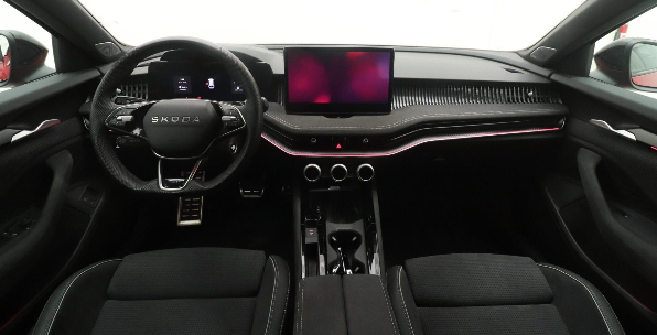 Skoda Superb Combi 1.5 iV 150kW Sportline DSG 