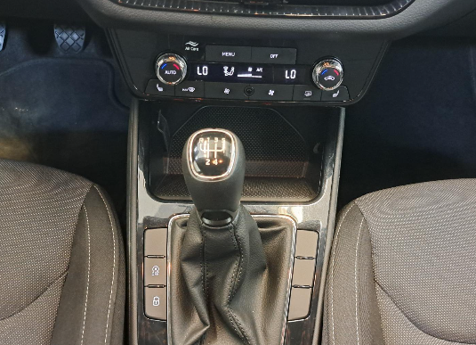 Skoda Fabia IV 1.0 TSI 70kW Selection 