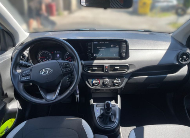 Hyundai i10 1.0i 49kW Smart 