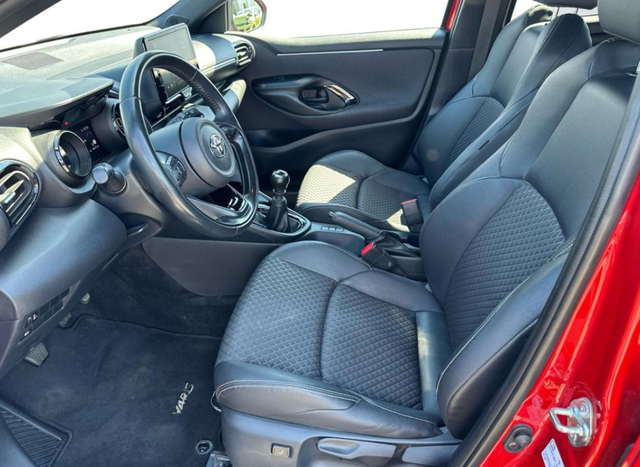 Toyota Yaris 1.5 VVT-i 92kW GR Sport Style 