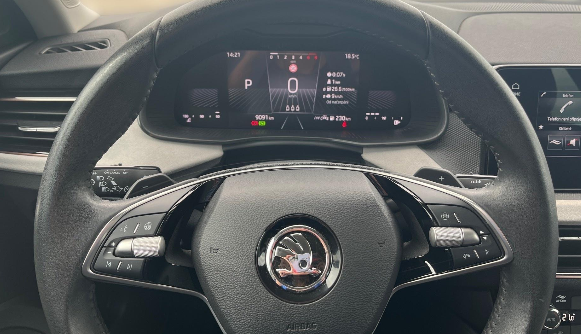 Skoda Scala FL 1.0 TSI Top Selection DSG 