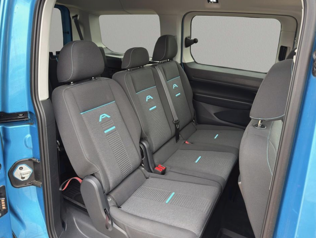 Ford Tourneo Connect 2.0 Ecoblue 90 kW Active Grand L2 