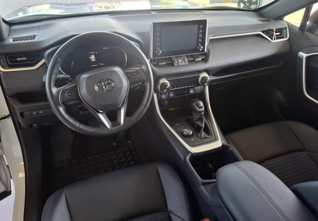 Toyota Rav4 2.5 HEV 131kW Selection 4WD 