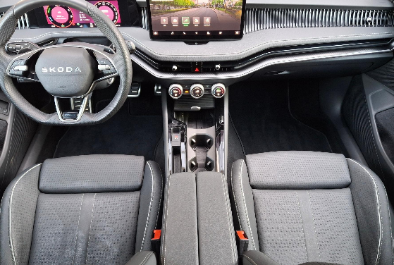 Skoda Superb Combi 1.5 iV 150kW Sportline DSG 