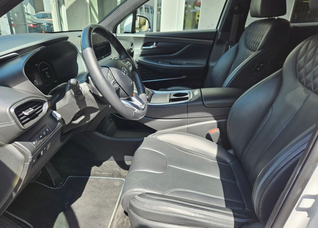 Hyundai Santa Fe 1.6 T-GDI PHEV 169kW Luxury 