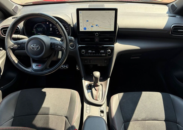 Toyota Yaris Cross 1.5 HEV 96kW GR Sport 