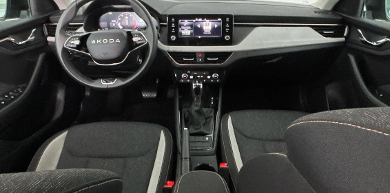 Skoda Kamiq FL 1.0 TSI 85kW Top Selection DSG 