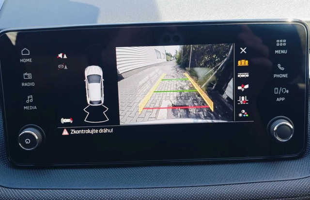 Skoda Fabia IV 1.0 MPI 59kW 130 Jahre 