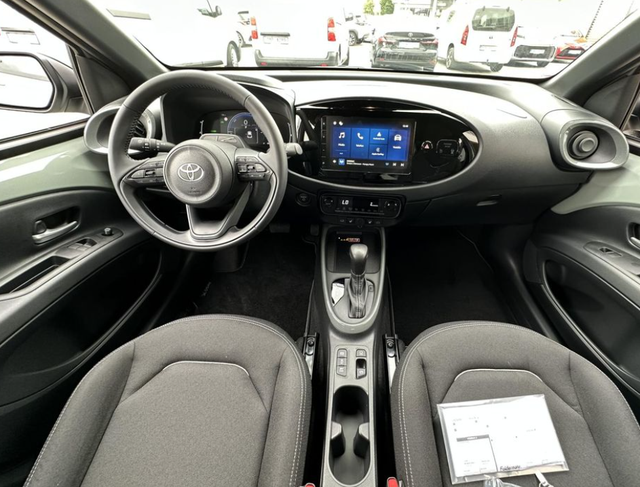 Toyota Aygo 1.5 HEV 85kW Style Smart e-CVT 