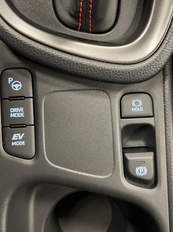 Toyota Yaris Cross 1.5 HSD 96kW GR SPORT VIP AT 
