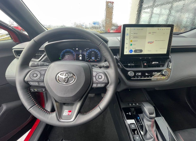 Toyota Corolla cross 2.0 HEV 146kW GR Sport e-CVT 