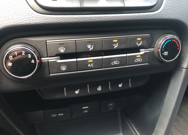 Kia Ceed HB 1.5 TGDi 103kW Spin 