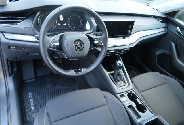 Skoda Octavia 1.0 TSI 81kW Active 