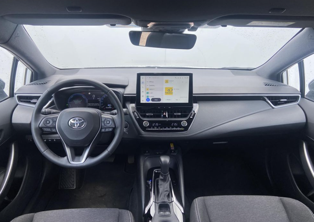 Toyota Corolla Combi 1.8 HSD Comfort Tech e-CVT 