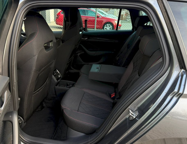 Skoda Octavia Combi 2.0 TSI 195kW RS DSG 