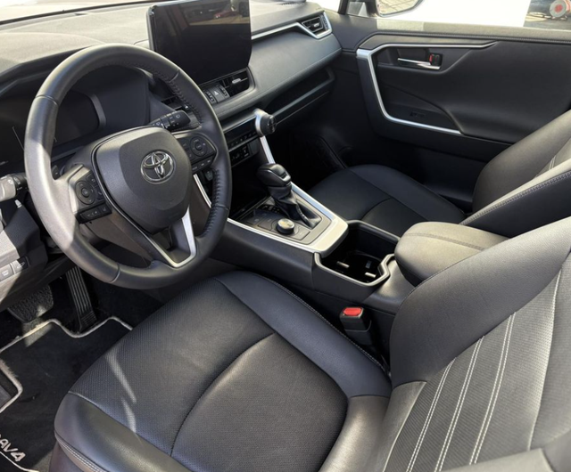Toyota Rav4 2.5 HSD 163kW Executive e-CVT 4X4 